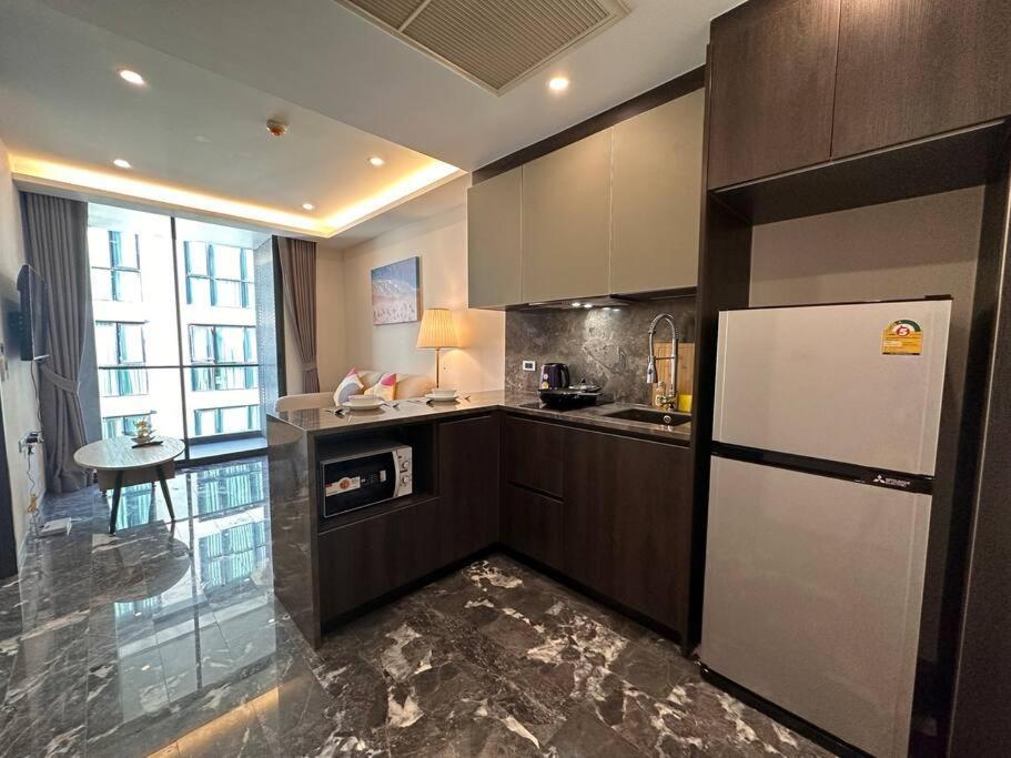 168 Sukhumvit 36精品公寓 Бангкок Экстерьер фото