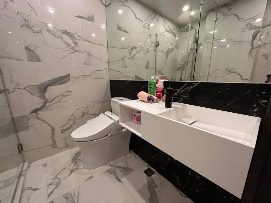 168 Sukhumvit 36精品公寓 Бангкок Экстерьер фото